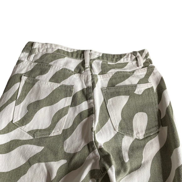 Shein Jeans High Waisted Zebra Striped Off White Green Straight Leg Denim XS NEW - Picture 12 of 14